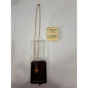 Vintage Precious Feet Necklace Gold Tone A Heritage House Original